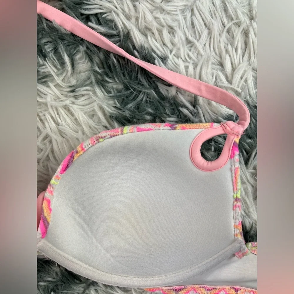 Victoria's Secret Women's Bikini Swim Top Pink Size 34C